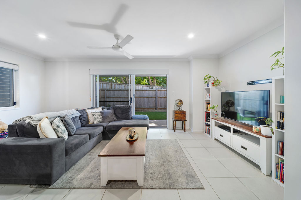 Property at 10/9 Diamond Avenue