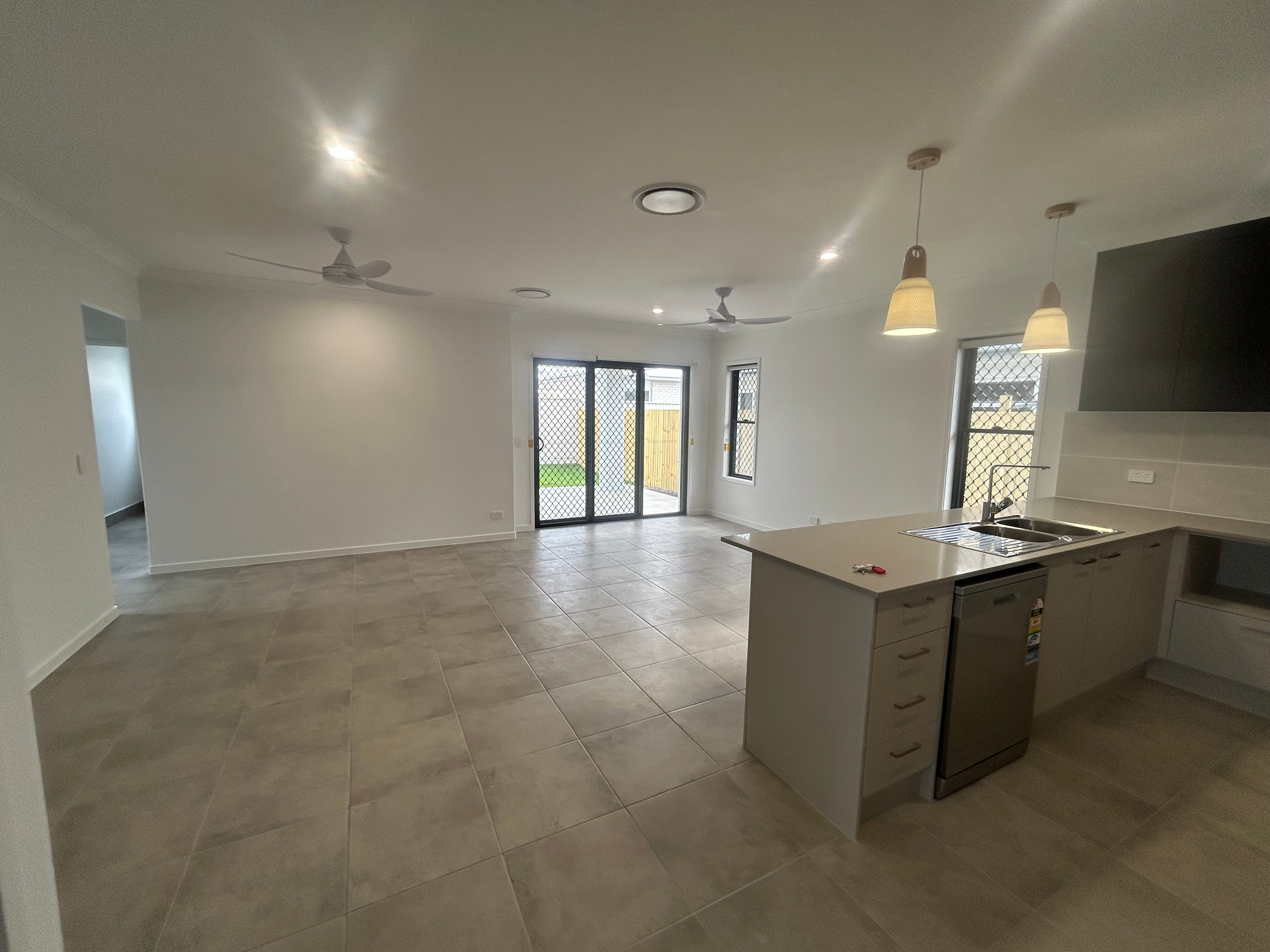 Property at 15 Bushland Cres