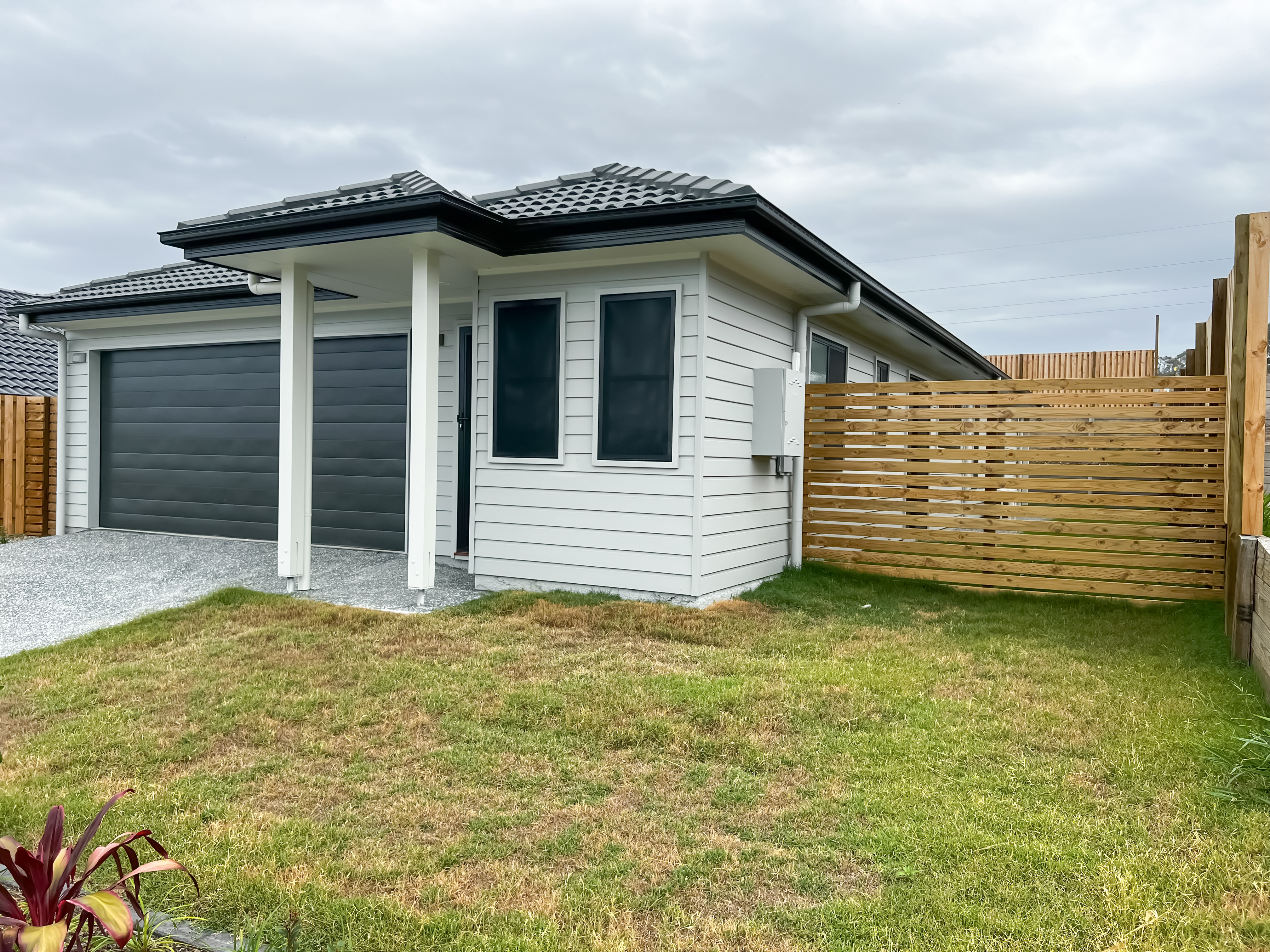 Property at 77 Aspen Cct