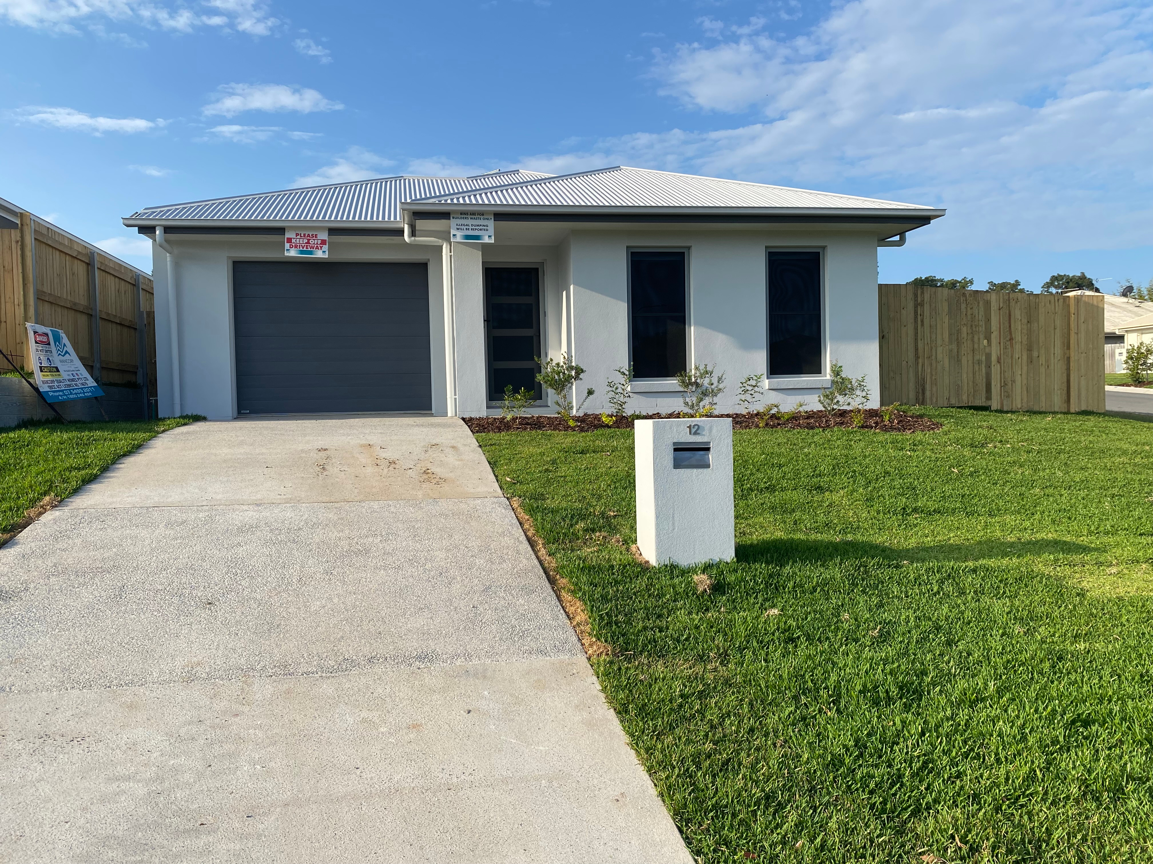 Property at 12 Meridian Tce